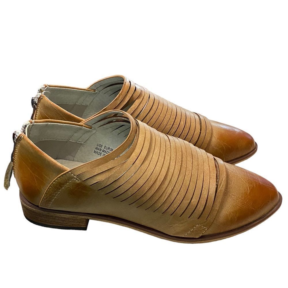 A Rider Girl Women's Beige Tan Fringed Pointed Toe Loafers NEW 36 6 - Picture 2 of 6